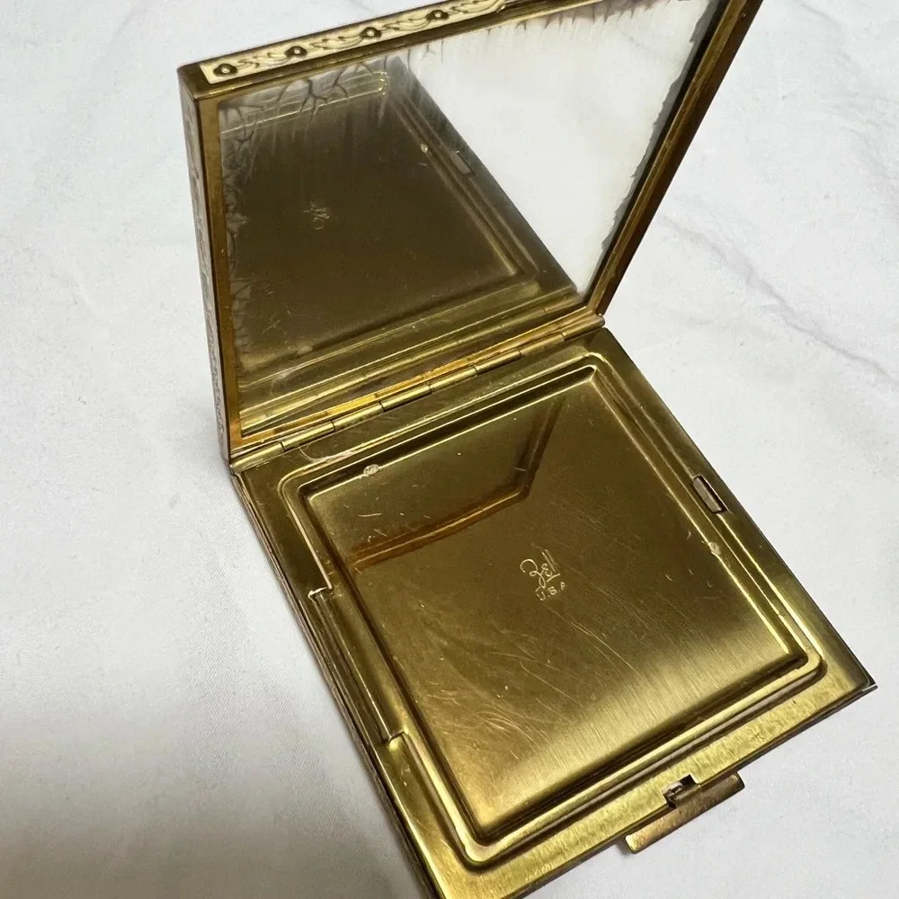 Vintage Travel Folding pocket.